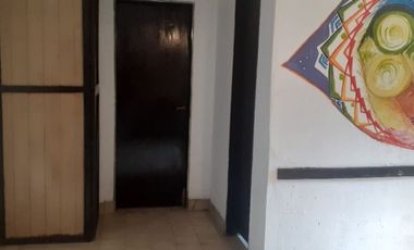 CASA 2 AMBIENTES ALQUILER CASTELAR