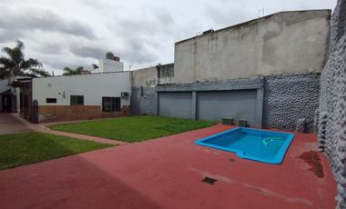 VENTA CASA 4 AMBIENTES TAPIALES PILETA DEPTO 2 AMB