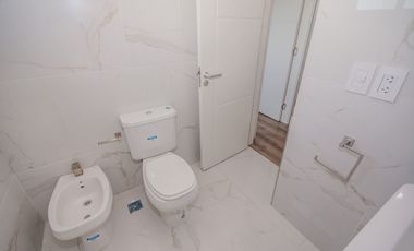 VENTA DPTO 2 AMB C/ BALCON- COCHERA - PERMUTA