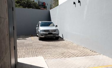 VENTA DPTO 2 AMB C/ BALCON- COCHERA - PERMUTA