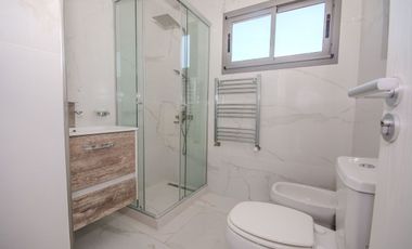 VENTA DPTO 2 AMB C/ BALCON- COCHERA - PERMUTA