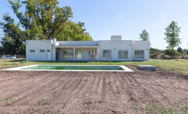 ALQUILER CASA 4 AMB. A ESTRENAR, EN LUJÁN