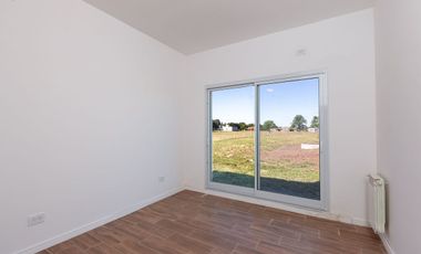 ALQUILER CASA 4 AMB. A ESTRENAR, EN LUJÁN