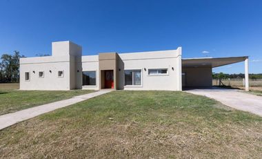 ALQUILER CASA 4 AMB. A ESTRENAR, EN LUJÁN