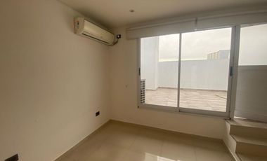 DEPARTAMENTO CON DOS PATIOS  EN LANÚS OESTE