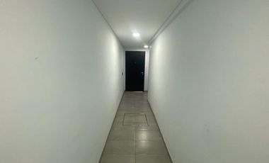 DEPARTAMENTO CON DOS PATIOS  EN LANÚS OESTE
