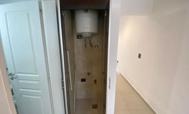 DEPARTAMENTO CON DOS PATIOS  EN LANÚS OESTE