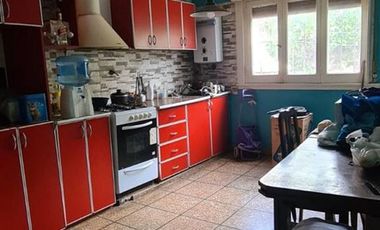 VENTA CASA 3 AMB. APTO CREDITO EN VILLA DOMINICO