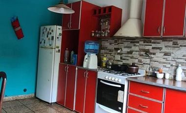 VENTA CASA 3 AMB. APTO CREDITO EN VILLA DOMINICO