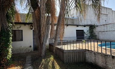 CASA EN VENTA EN PEHUAJO CON PILETA