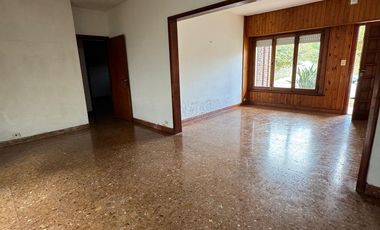 CASA EN VENTA EN JUAN JOSE PASO