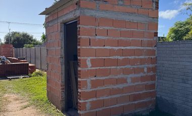 CASA EN VENTA EN PEHUAJÓ EN CONSTRUCCIÓN