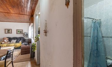 venta PH , 1 piso por escalera
