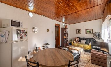 venta PH , 1 piso por escalera