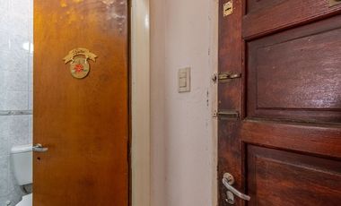 venta PH , 1 piso por escalera
