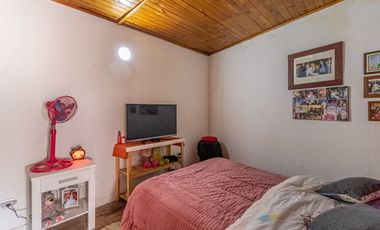venta PH , 1 piso por escalera