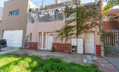 venta PH , 1 piso por escalera