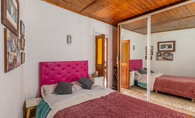 venta PH , 1 piso por escalera