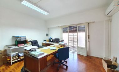 VENTA PH 4 AMB 2 PATIOS BALCÓN SIN EXPENSAS GERLI