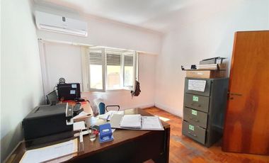 VENTA PH 4 AMB 2 PATIOS BALCÓN SIN EXPENSAS GERLI