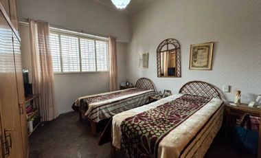 SE VENDE CASA  3 DORMITORIOS ZONA CENTRO SANTA FE