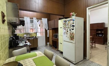 SE VENDE CASA  3 DORMITORIOS ZONA CENTRO SANTA FE