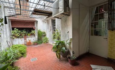 SE VENDE CASA  3 DORMITORIOS ZONA CENTRO SANTA FE