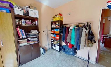 VENTA CASA 4 AMB CON COCHERA Y LOCAL VARELA CENTRO