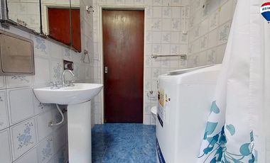 VENTA CASA 4 AMB CON COCHERA Y LOCAL VARELA CENTRO
