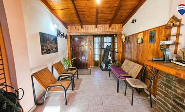 VENTA VIVIENDA MULTIFAMILIAR FLORENCIO VARELA