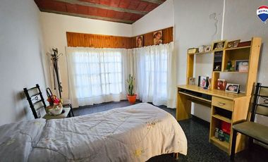 VENTA VIVIENDA MULTIFAMILIAR FLORENCIO VARELA