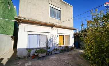 VENTA VIVIENDA MULTIFAMILIAR FLORENCIO VARELA