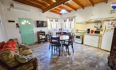 VENTA VIVIENDA MULTIFAMILIAR FLORENCIO VARELA