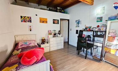 VENTA VIVIENDA MULTIFAMILIAR FLORENCIO VARELA