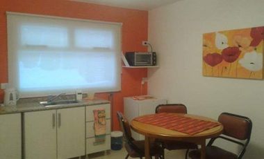 SE ALQUILA DEPTO TIPO DUPLEX DE 1 DORMITORIO