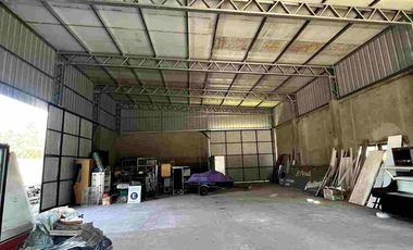 VENTA GALPON CON AMPLIO LOTE IBARLUCEA
