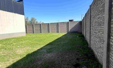 VENTA GALPON CON AMPLIO LOTE IBARLUCEA
