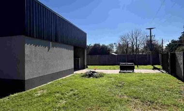 VENTA GALPON CON AMPLIO LOTE IBARLUCEA