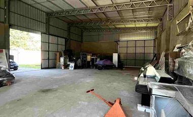 VENTA GALPON CON AMPLIO LOTE IBARLUCEA