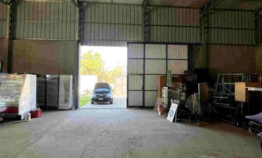 VENTA GALPON CON AMPLIO LOTE IBARLUCEA