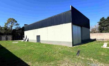VENTA GALPON CON AMPLIO LOTE IBARLUCEA