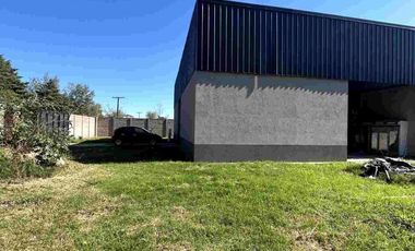 VENTA GALPON CON AMPLIO LOTE IBARLUCEA