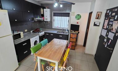 Departamento tipo PH en Parque Patricios