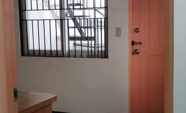 5 Bedroom 3 Floor Townhouse for Rent in Imus,Cavite