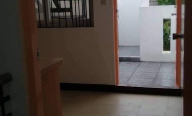 5 Bedroom 3 Floor Townhouse for Rent in Imus,Cavite