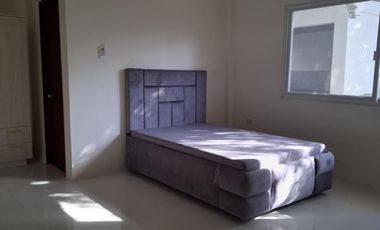 MODERN HOUSE AND LOT