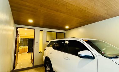 𝐅𝐎𝐑 𝐋𝐄𝐀𝐒𝐄: 𝐌𝐨𝐝𝐞𝐫𝐧 𝟒-𝐁𝐑 𝐓𝐨𝐰𝐧𝐡𝐨𝐮𝐬𝐞 𝐰/ 𝐌𝐚𝐢𝐝𝐬 𝐑𝐨𝐨𝐦 & 𝐂𝐚𝐫 𝐆𝐚𝐫𝐚𝐠𝐞 𝐚𝐭 𝐌𝐚𝐤𝐚𝐭𝐢 𝐂𝐢𝐭𝐲!