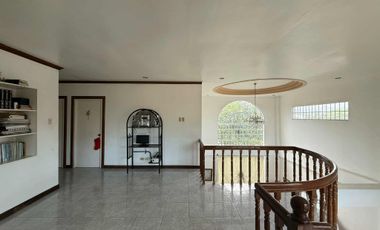 HOUSE FOR RENT IDEAL FOR YOUR BUSINESS