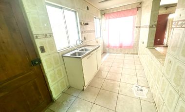 ARRIENDO CASA GRANDE EN LO PRADO