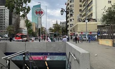 VENTA DE OFICINA PLENO CENTRO SANTIAGO